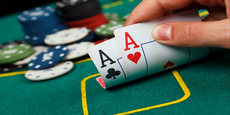 Hướng dẫn luật chơi game Poker cơ bản từ A - Z